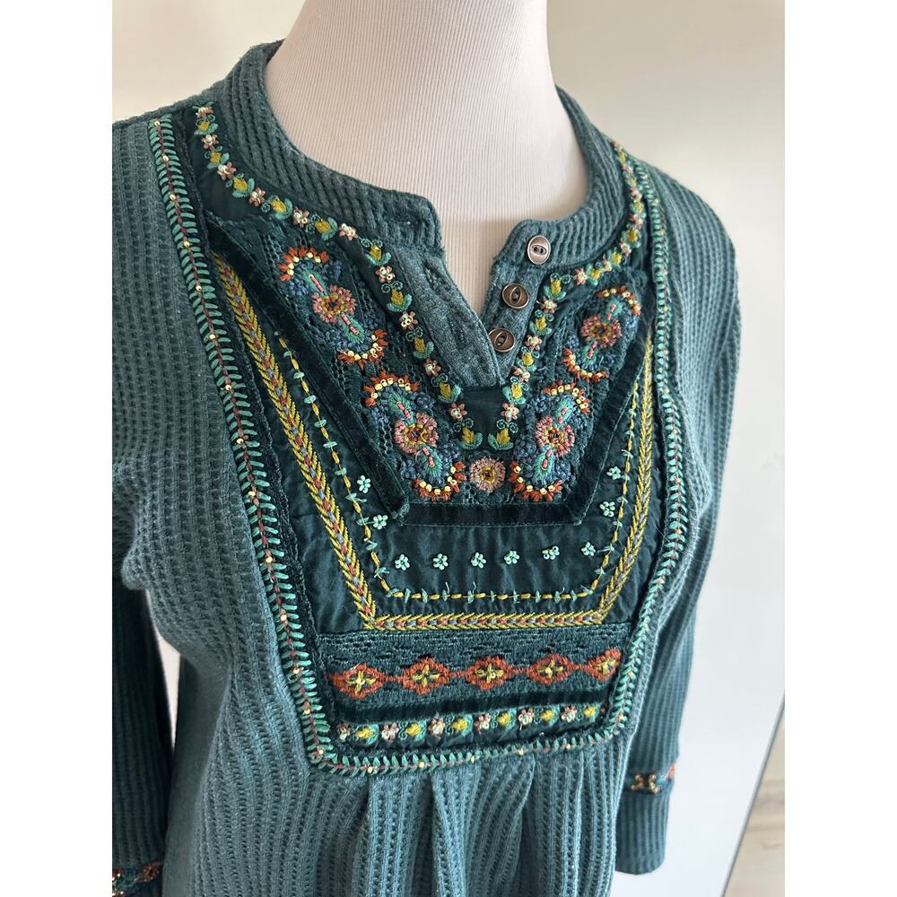 Soft Surroundings Womens Thermal Boho Top Size M Teal Embellished Hippie - Picture 3 of 11